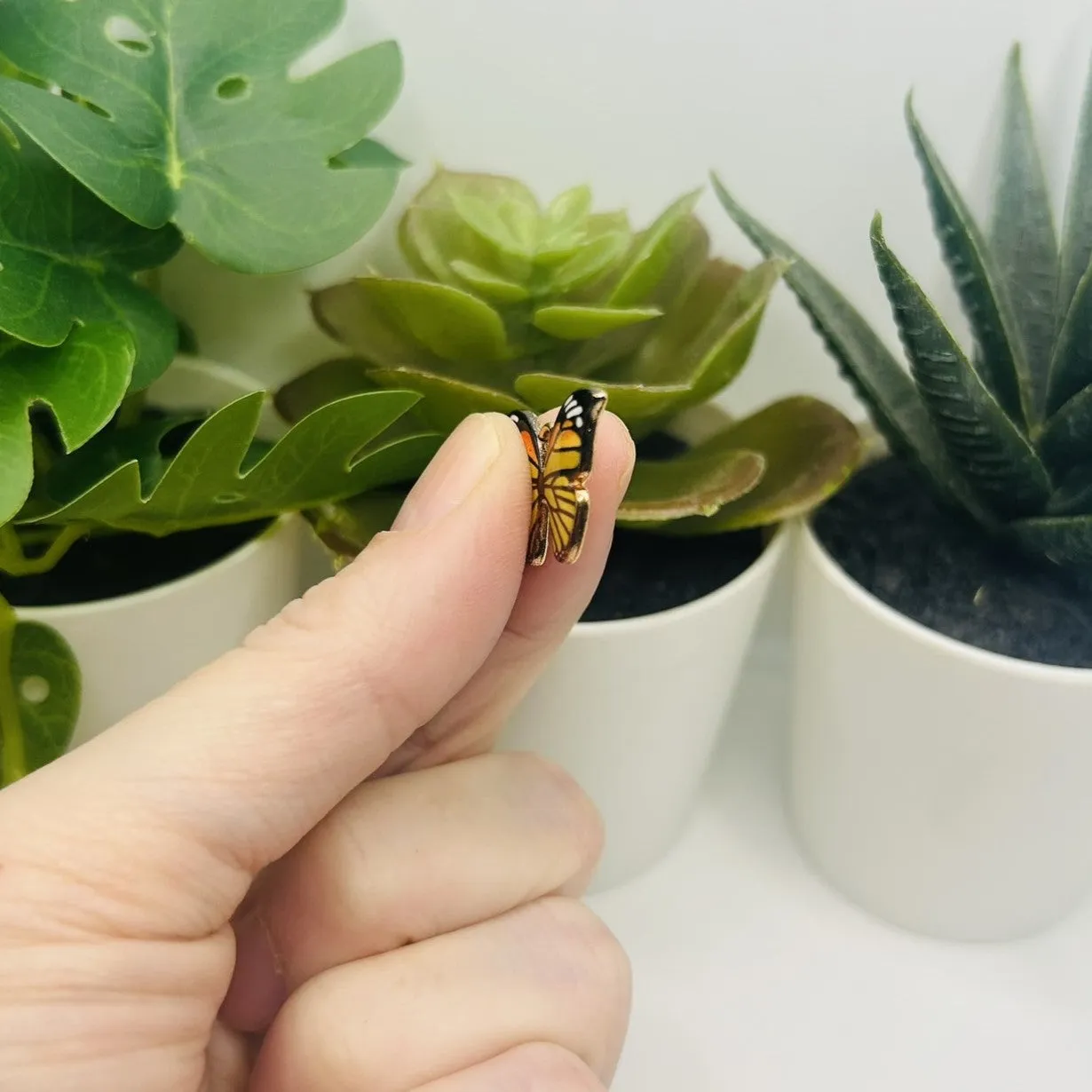 1, 4, 20 or 50 Pieces: Yellow Enamel Monarch Butterfly Charms