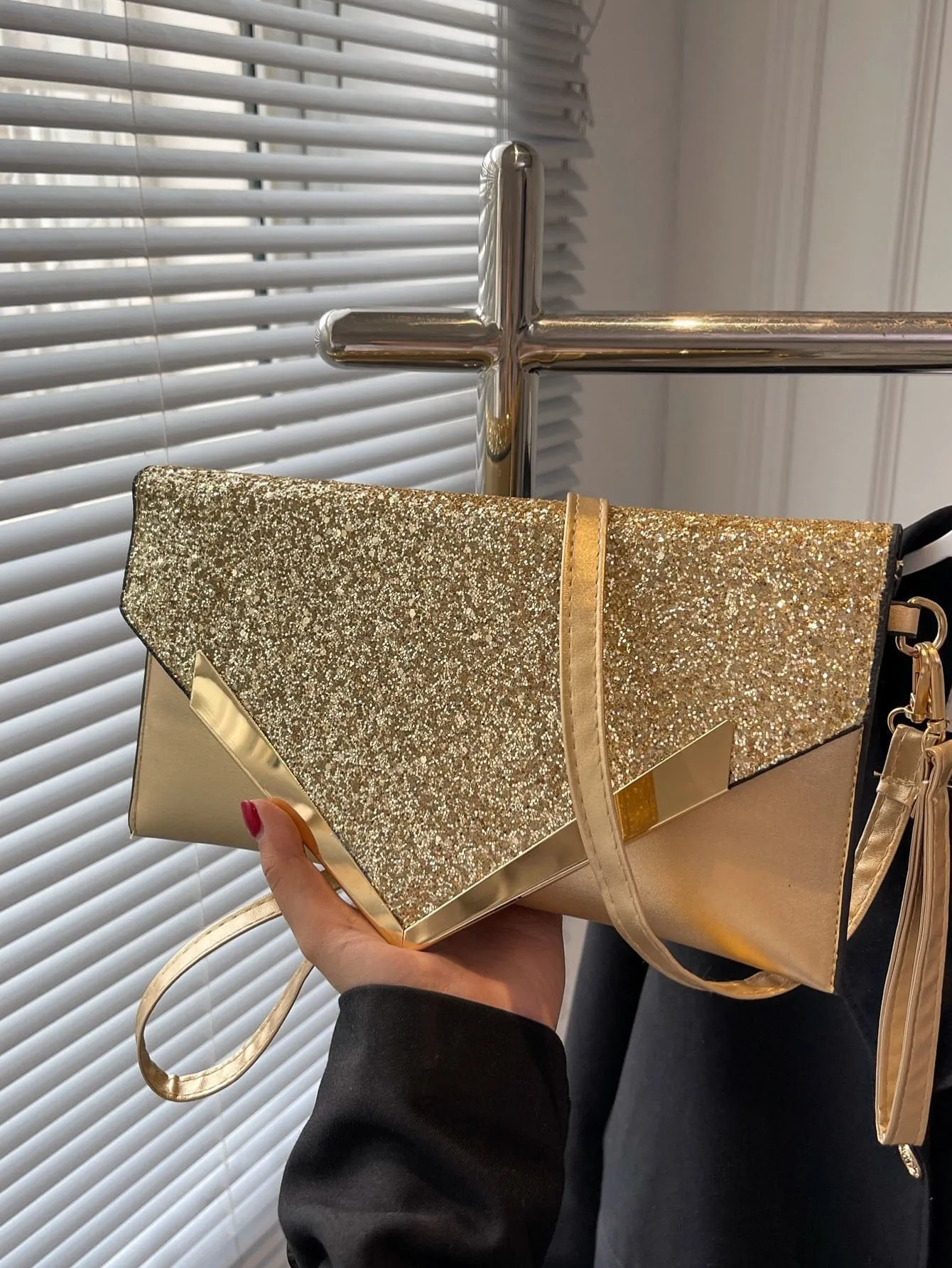 Exquisite Sequin, Shiny Glitter Metal Flap Square Evening Bag